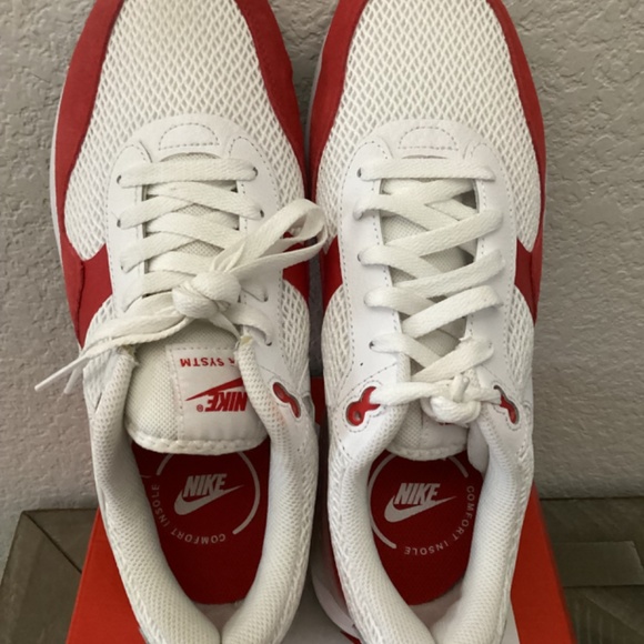 NIKE Men's Air Max SYSTM Casual Sneakers - Picture 4 of 12